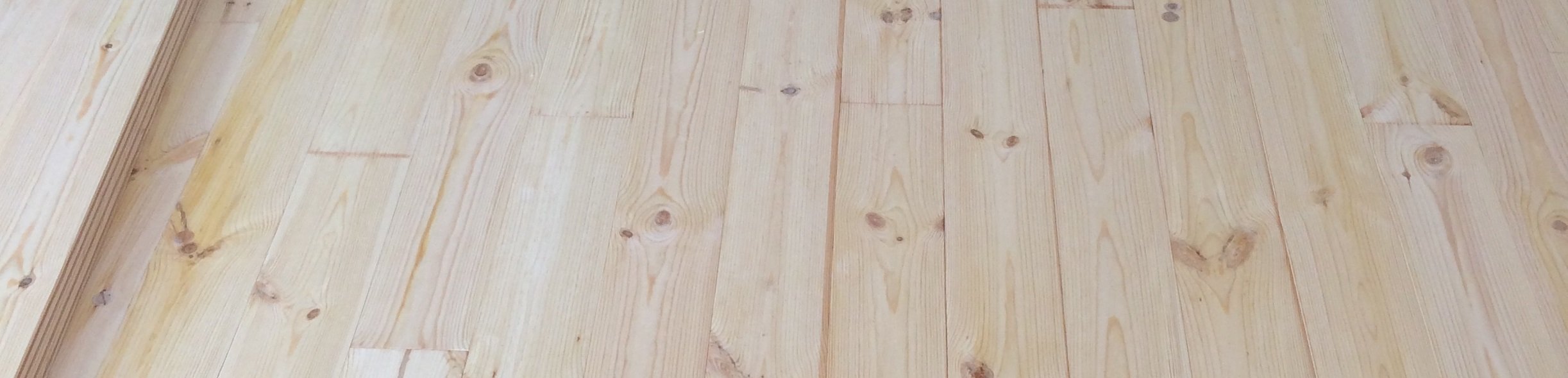 borovicova-masivni-podlaha-feelwood-uvod